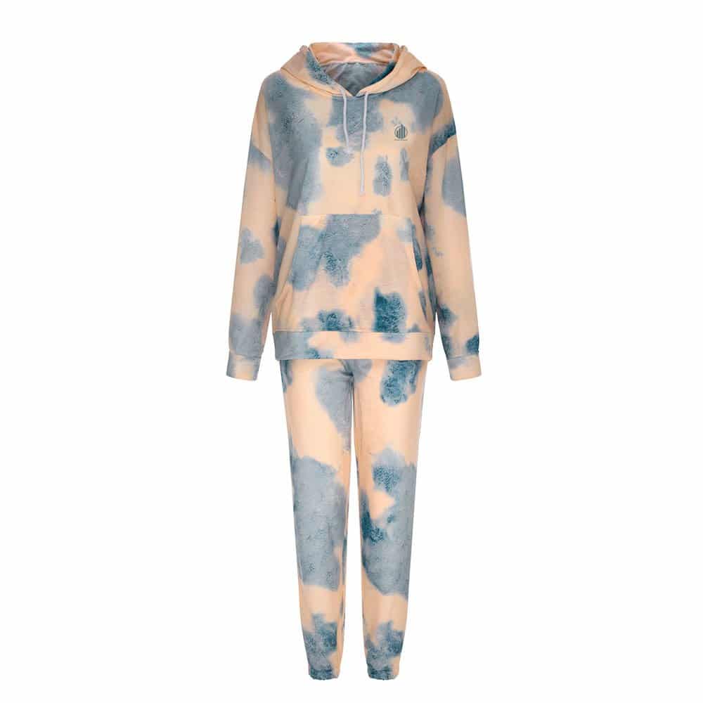 Women-Tracksuit-Sets-manufacturer-Pakistan