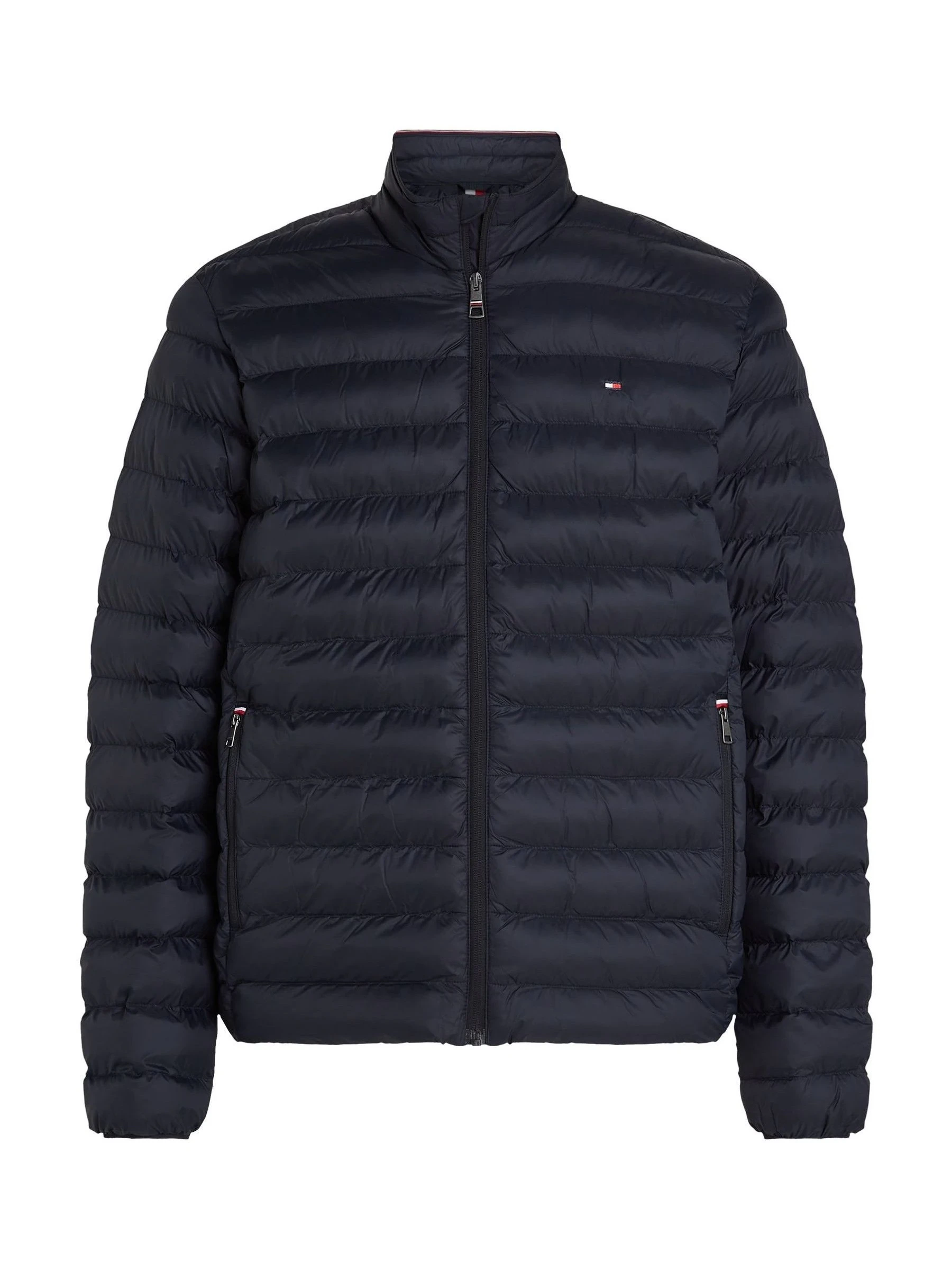Custom puffer jacket manufactured by Extreme Sportswear in Pakistan